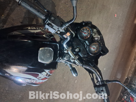 বাজাজ ডিসকাভার 100